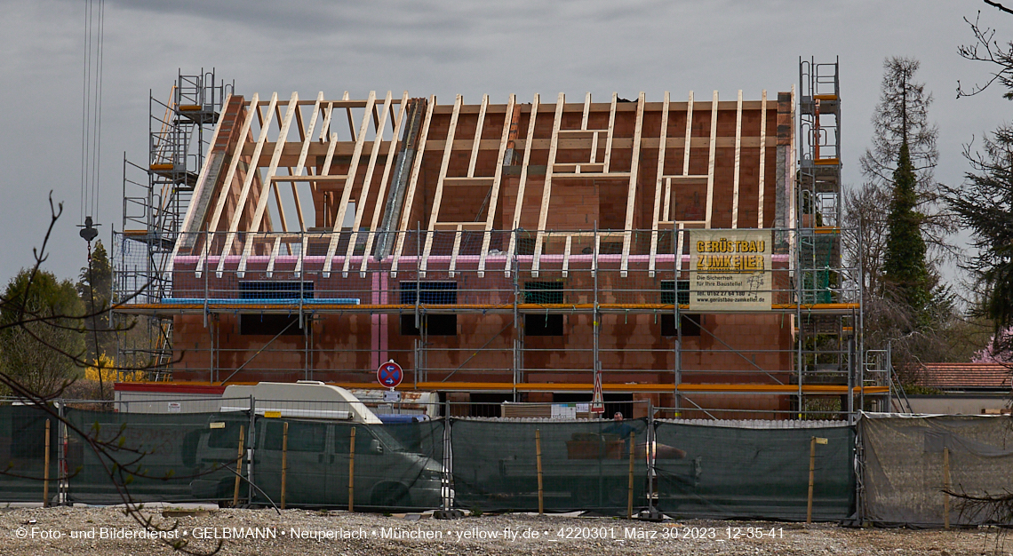 31.03.2023 - Baustelle zu einem Mehrfamilienhaus in der Niederalmstraße 16